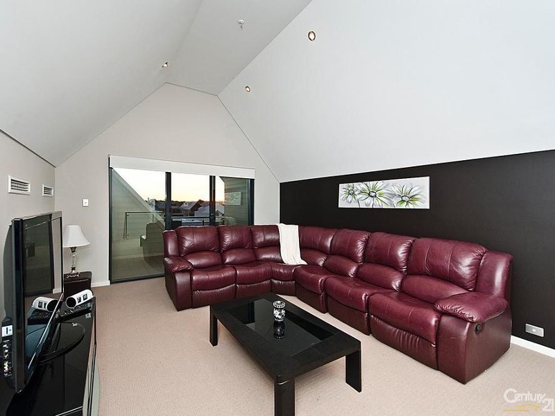 5/16 Torcello Mews, Mandurah WA 6210