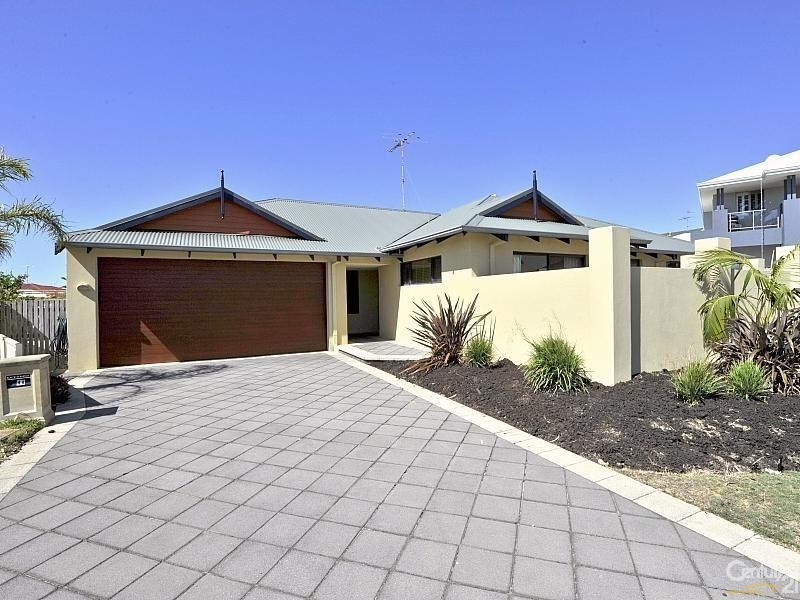 4 Sefton Court, Silver Sands WA 6210