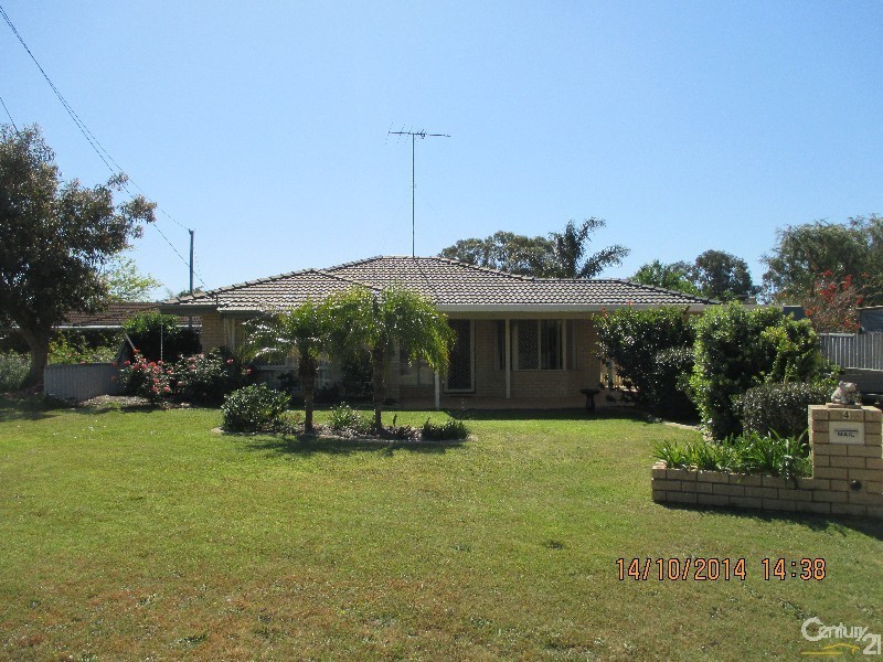 4 Torrens Place, Greenfields WA 6210