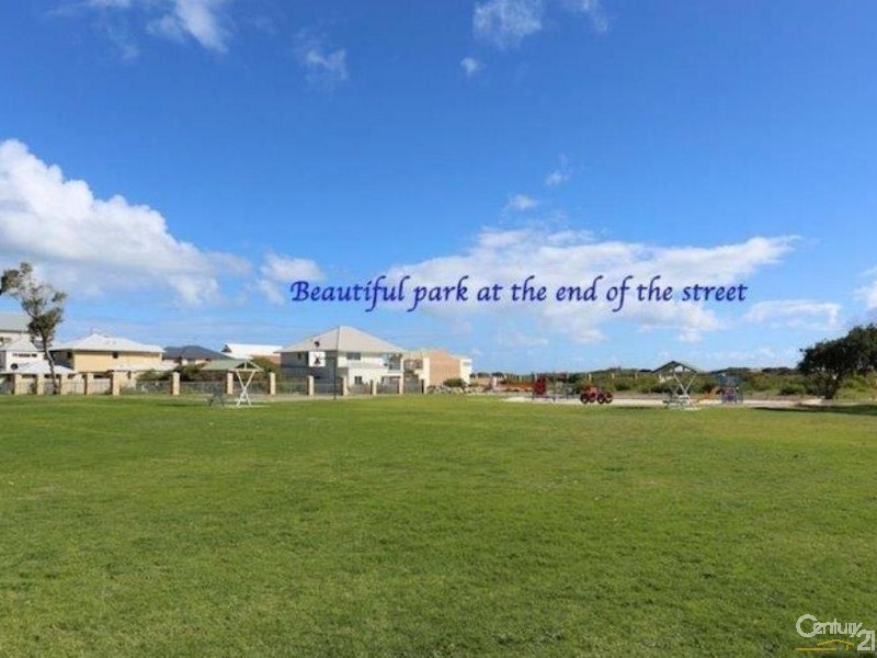 2 Haven Court, Silver Sands WA 6210