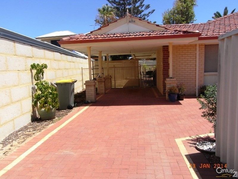 37B Admiralty Crescent, Halls Head WA 6210