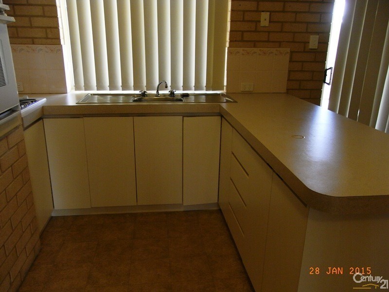 37B Admiralty Crescent, Halls Head WA 6210