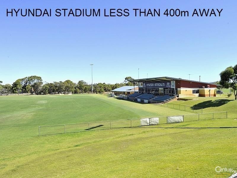 14 Satinash Retreat, Halls Head WA 6210