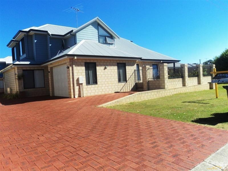 1/8 Beam Road, Silver Sands WA 6210