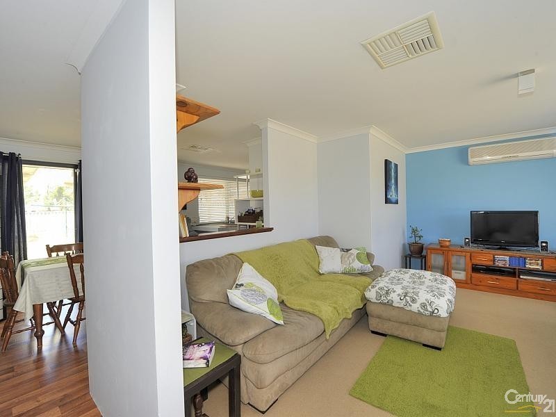 13 Underdale Place, Coodanup WA 6210