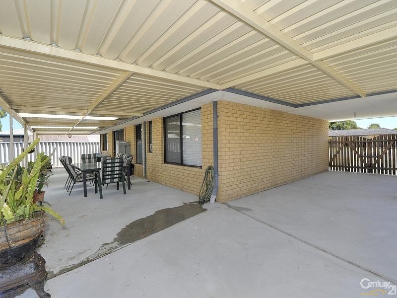 13 Underdale Place, Coodanup WA 6210