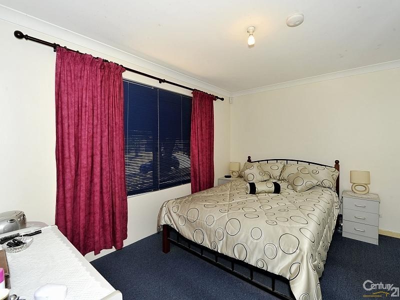 34 Manildra Drive, Dudley Park WA 6210