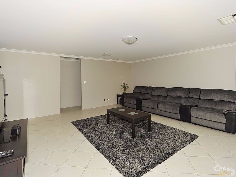 27 Brackenridge Ramble, Meadow Springs WA 6210