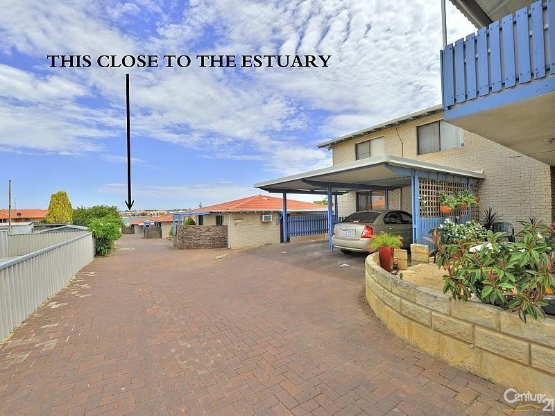 17/11 Leslie Street, Dudley Park WA 6210