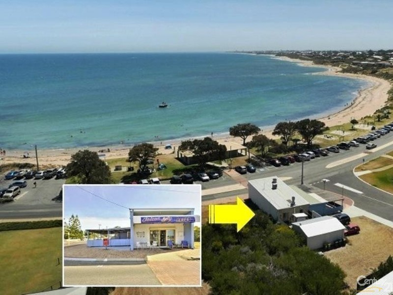 11 Spinaway Parade, Falcon WA 6210