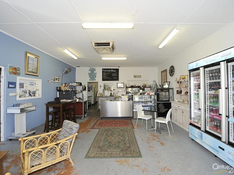 11 Spinaway Parade, Falcon WA 6210