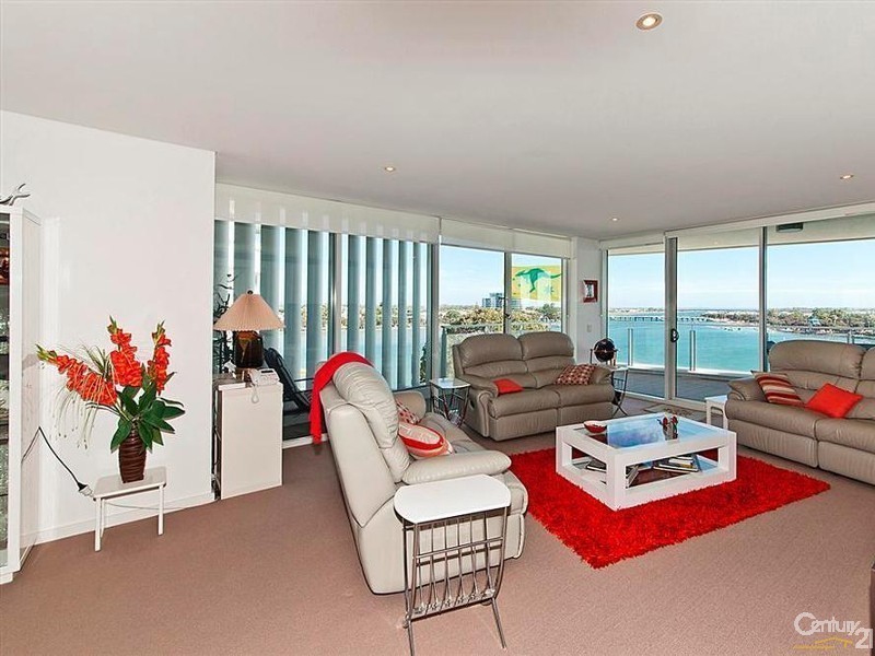 701/5 Marco Polo Drive, Mandurah WA 6210