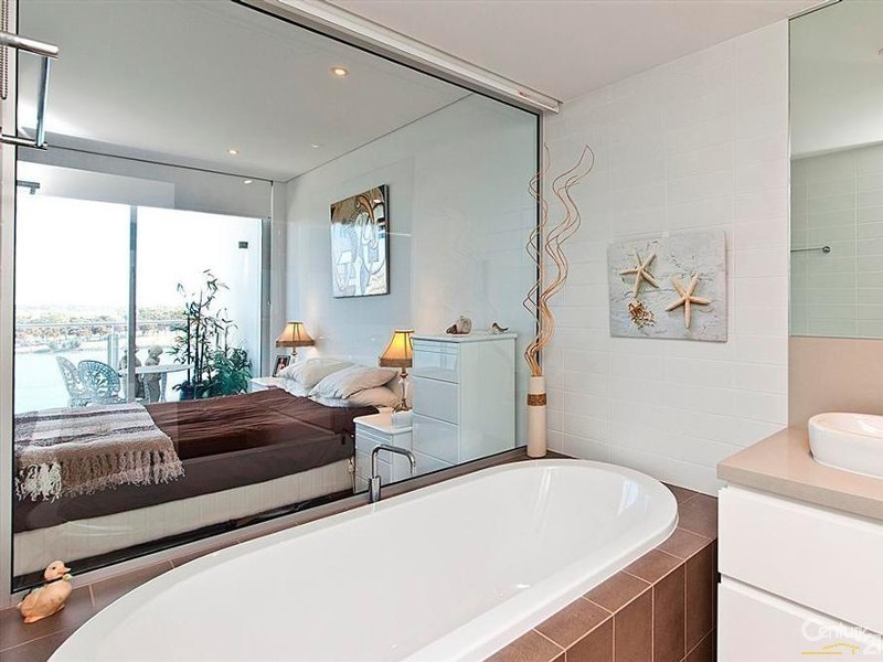 701/5 Marco Polo Drive, Mandurah WA 6210