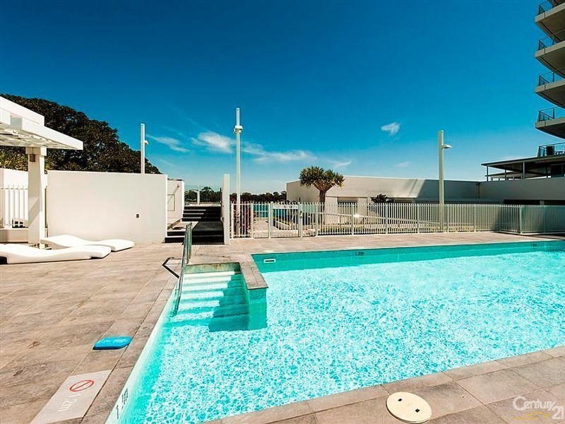 701/5 Marco Polo Drive, Mandurah WA 6210