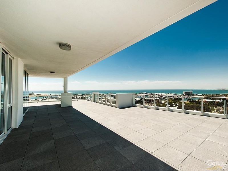 1401/3 Marco Polo Drive, Mandurah WA 6210