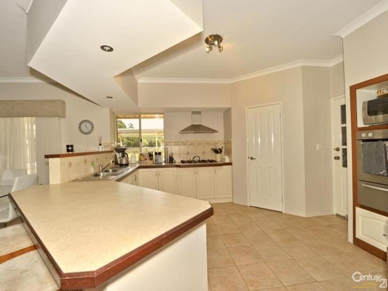 46 Peaceful Waters Drive, Barragup WA 6209