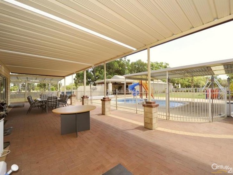46 Peaceful Waters Drive, Barragup WA 6209