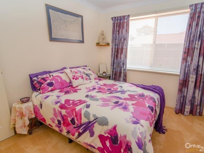 5 Maggie Way, Coodanup WA 6210