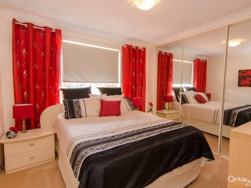 5 Maggie Way, Coodanup WA 6210