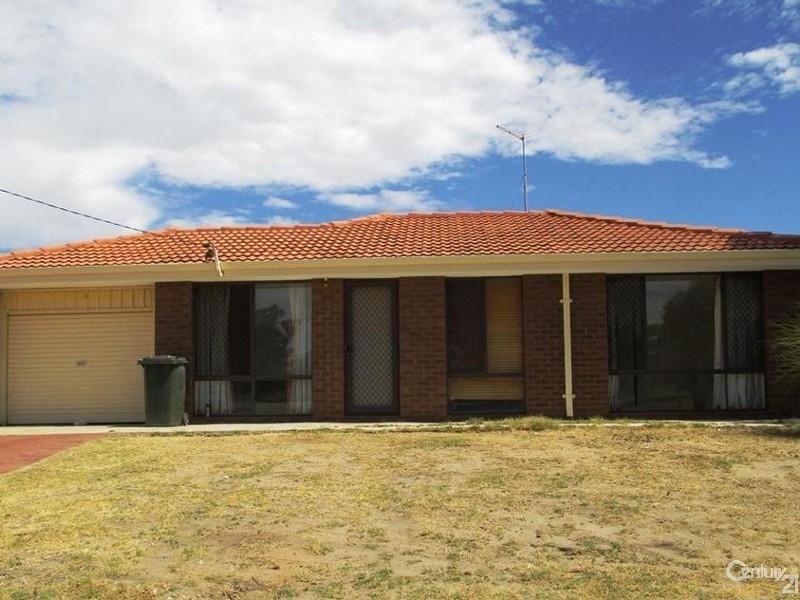 63 Murdoch Drive, Greenfields WA 6210