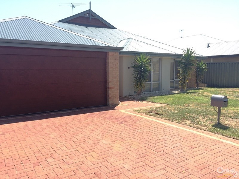 35 Impressions Way, Singleton WA 6175