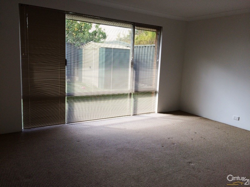 35 Impressions Way, Singleton WA 6175