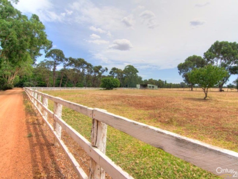 76 James Road, Hamel WA 6215