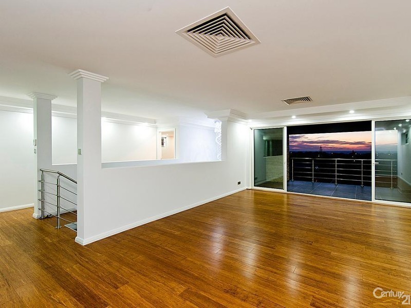 9 Marsh Place, Halls Head WA 6210