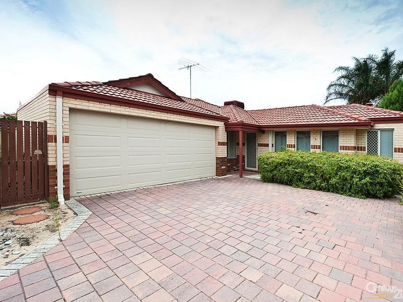 3/6 Day Road, Mandurah WA 6210