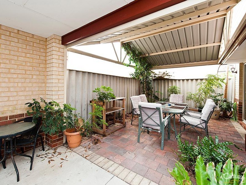 3/6 Day Road, Mandurah WA 6210