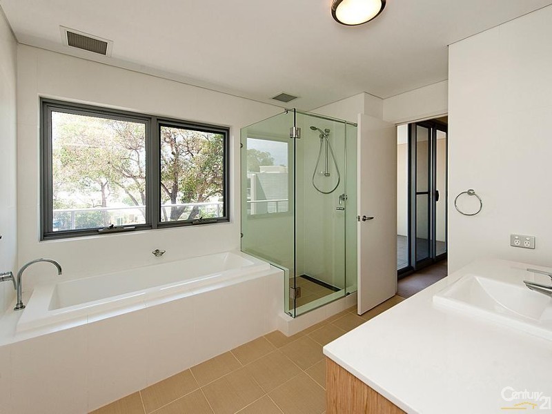 12 Aqueous 30 Sirrocco Drive, Erskine WA 6210