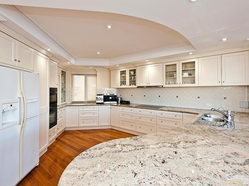 10 Santavea Mews, Halls Head WA 6210
