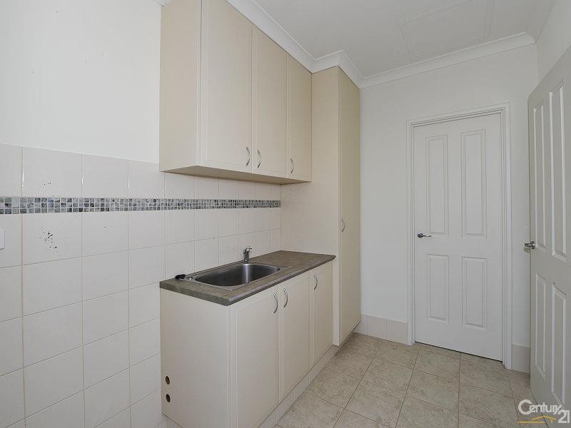 3/4 Stewart Street, Mandurah WA 6210