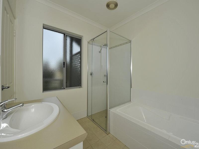3/4 Stewart Street, Mandurah WA 6210