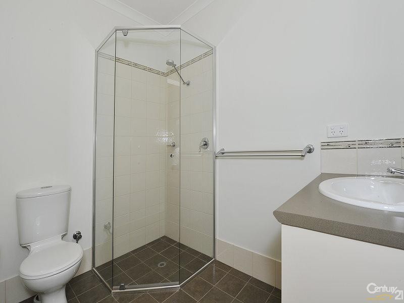 3/4 Stewart Street, Mandurah WA 6210