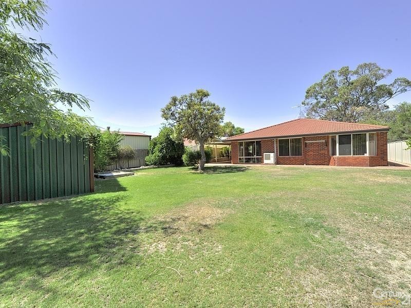9 Cherrytree Court, Greenfields WA 6210