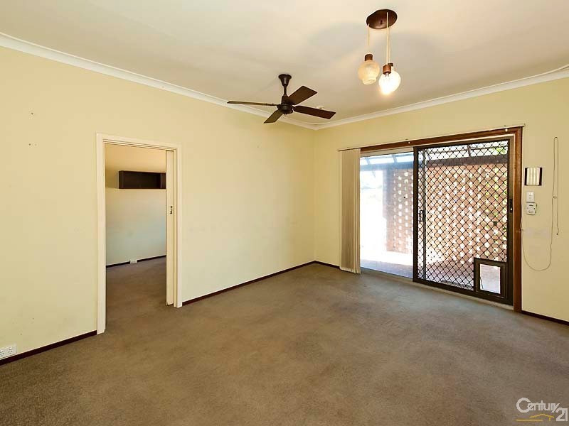 10 Kallang Road, Coodanup WA 6210