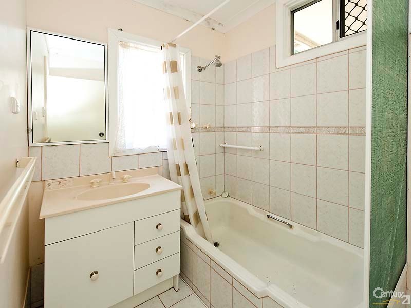 10 Kallang Road, Coodanup WA 6210