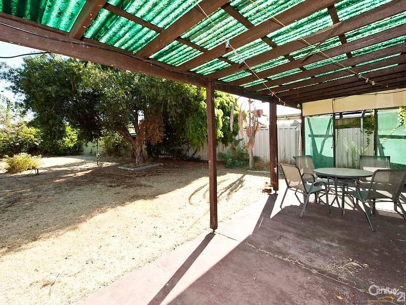 10 Kallang Road, Coodanup WA 6210