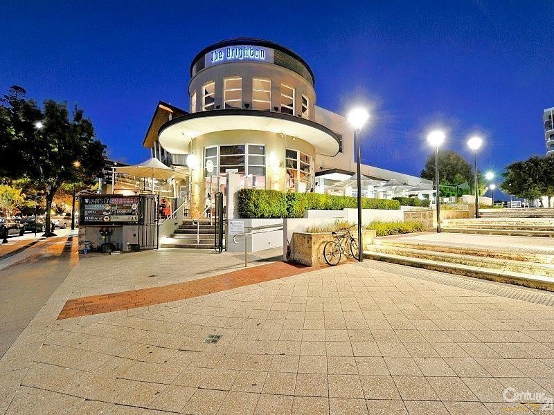 65 Tuckey Street, Mandurah WA 6210