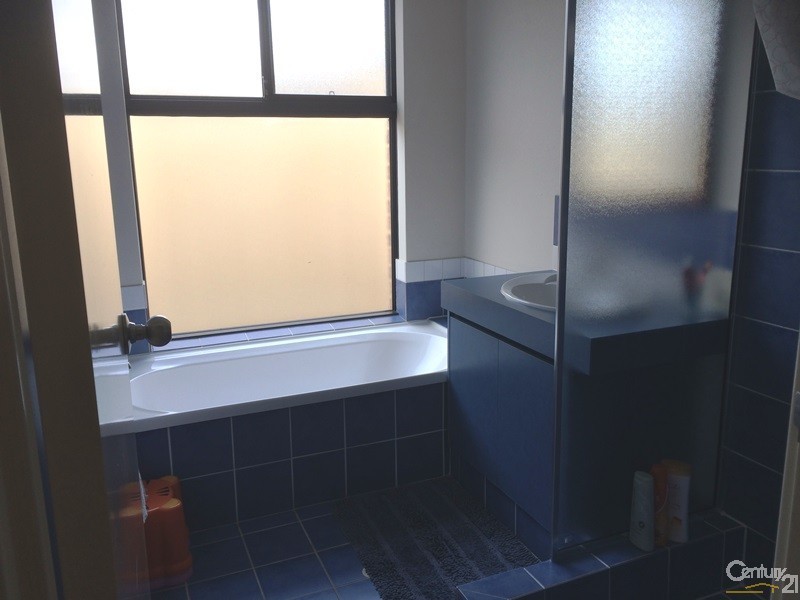 9 Fremont Crescent, Secret Harbour WA 6173