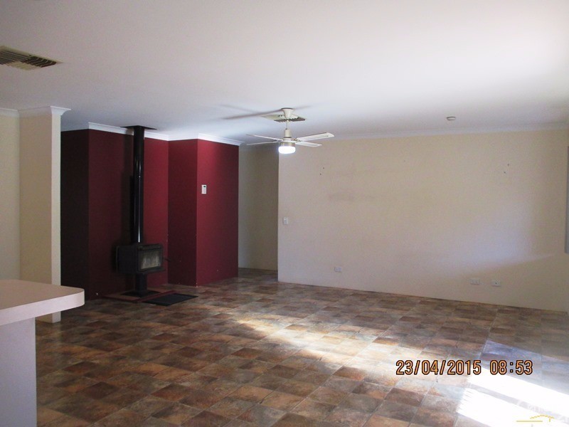 2 Berkeley Close, Greenfields WA 6210