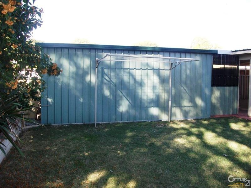 2 Berkeley Close, Greenfields WA 6210