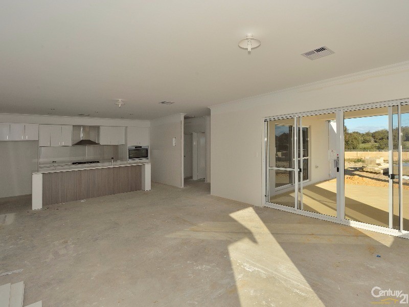 44 Lakeway Retreat, Dawesville WA 6211