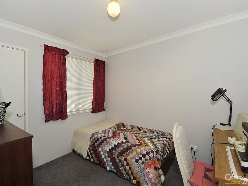 19 Fairway Crescent, Meadow Springs WA 6210