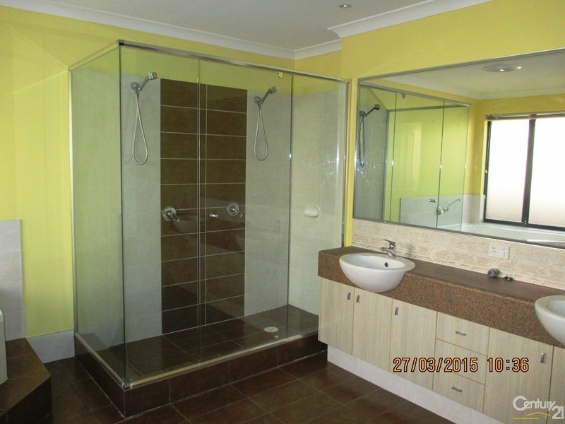 26 Adriana Way, Halls Head WA 6210