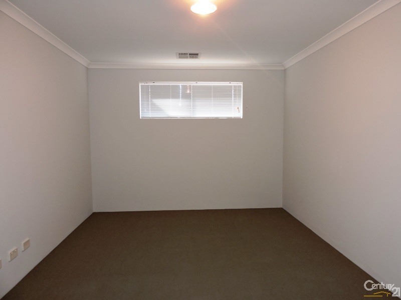 28 Eleanore Drive, Madora Bay WA 6210