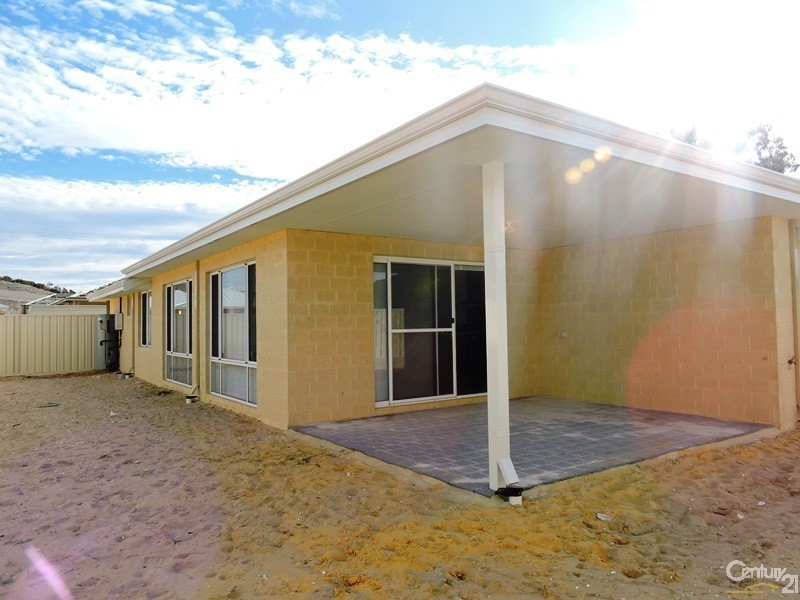 28 Eleanore Drive, Madora Bay WA 6210