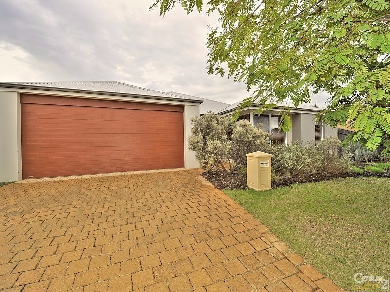 12 Senecio Way, Halls Head WA 6210
