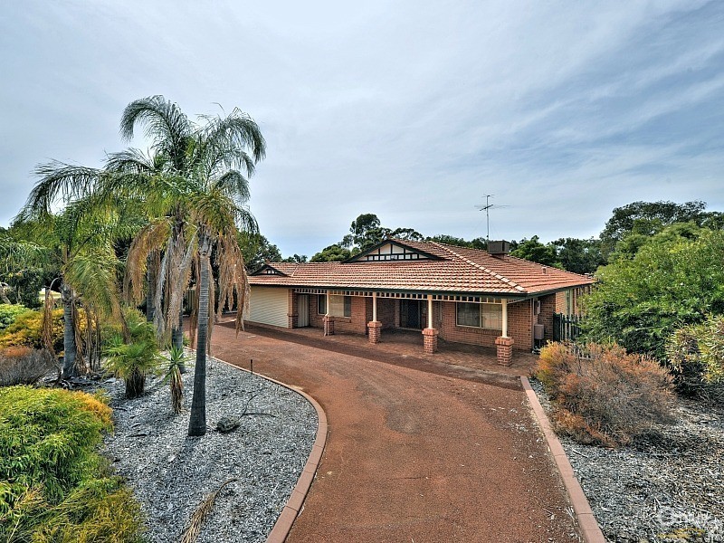 3 Redfern Place, Erskine WA 6210